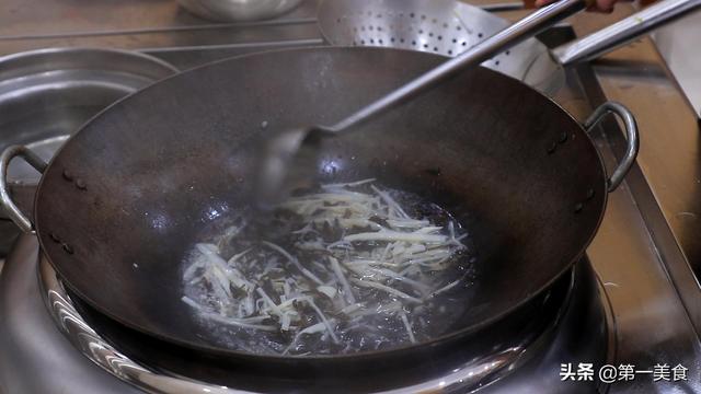厨师长分享川菜鱼香肉丝做法，很好吃，不知道正宗不正宗？