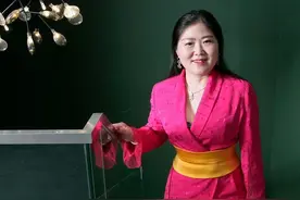 简美曲线：定制高端内衣，重塑美丽市场图片