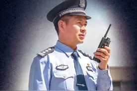 “三秦最美人民警察”赵月刚图片