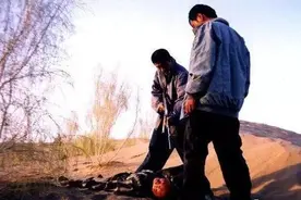 湖南特种兵邓文斌，身手了得，退伍成“悍匪”，跨3国娶5个老婆图片