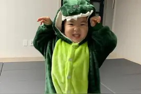 表情包：心里打着小算盘图片