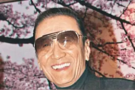 一生5个女人两段婚姻，谢贤：我不花，我从未背着她们另找别人图片