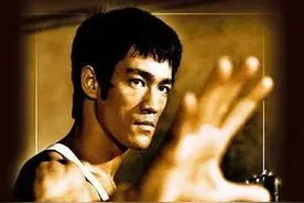 李小龙唯一亲传弟子去世，此人为他默默守墓48年图片