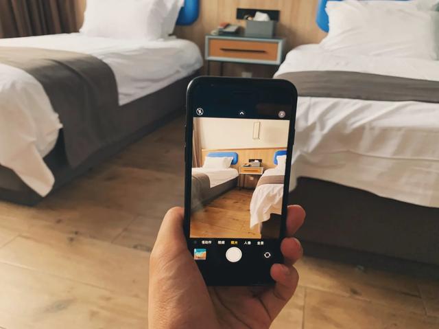 从苹果8更换到iPhoneSE2，自用60天后，几个明显的优缺点不吐不快