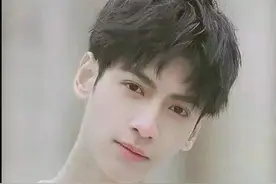 他是“古装男神”，曾经是芭蕾舞蹈演员，今30岁仍被称作小鲜肉图片