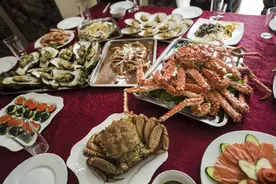 俄罗斯远东地区最大的城市和港口，中国人称之为海参崴图片