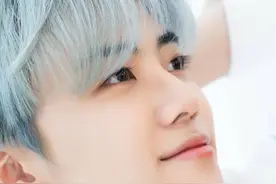 NCT DREAM 组合蓝发小哥哥罗渽民图片