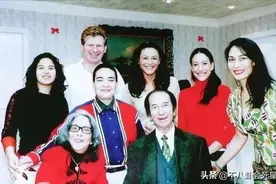 赌王家三房女儿颜值最高，大女儿被说像利智，小女儿像年轻何超琼图片