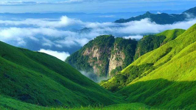 跟着郑州户外驴友团，徒步中国十大非著名山峰