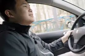 在闲鱼花1万装了辆跑车，他成了B站车圈之星图片