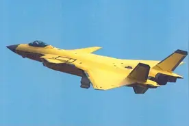 新形态歼-20暗示了什么？编号，锯齿和机炮都有变化 各有玄机图片