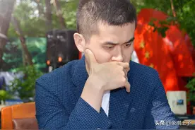 地球上下象棋最厉害的男人，王天一都被让两先，一百核电脑有死穴图片