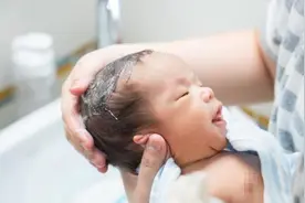 宝宝4个部位越“脏”越好，太干净反而容易生病，宝妈别乱洗图片