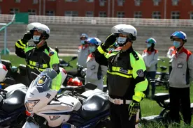 不戴头盔，不系安全带，如何处罚？图片