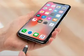 iPhone增加红外端口外设配件后可遥控电视和空调图片