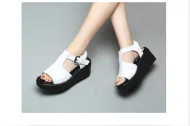 潮流女鞋，百搭单品，精选ins网红同款，别错过图片