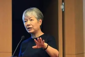 李玫瑾教授提醒：长大后没出息的孩子，吃饭时大多会有3种表现图片