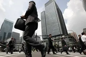 日本精英官员职位为何人气下降？图片