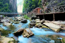 山西一5A级景点，有200多米高的观光电梯，年收入超过1.5亿图片
