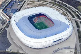 足球：2019-2020赛季德甲主场概览，18大专业球场美如画！图片