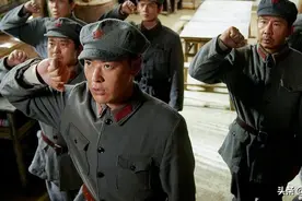 17岁小红军，长征失散被抓壮丁，参加滇西抗日，最后加入游击队图片