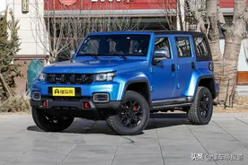 新车 | 国六柴油动力配采埃孚8AT！BJ40刀锋英雄版到店图片