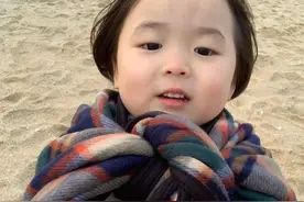 黄夏温头像：快乐有很多种，见你是第一种图片