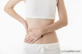 坚持了一个月的揉肚子，惊喜地发现体重轻了，腹部平坦了图片