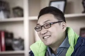 富豪档案｜创业5年身价4500亿，幸福的黄峥与痛苦的拼多多图片
