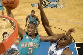 林书豪生涯扣了11个篮，库里26次，那保罗呢？球迷：太能扣了吧图片