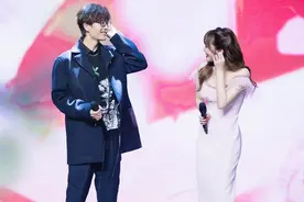 许嵩最爱的网游，不仅玩了10多年，还要为其创作18部主题曲？图片