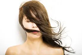 为何鼻毛会常“窜”出来？能拔掉吗？鼻毛长的旺盛，暗示什么？图片