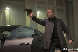 论颜值，他才是好莱坞最帅的肌肉硬汉，巨石强森都比不过他！图片