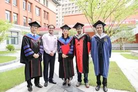 喜讯！用唱歌带学生玩转农学的浙大副教授英兰获选2019“我最喜爱的外教”图片