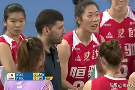 李静回归助浙江女排3-2险胜广东，陈佩妍表现出色令人欣喜图片
