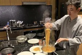 兰州牛肉面，为什么下锅煮十几秒就能熟？自己在家煮面就很慢图片