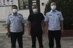 汗水湿透的衣背，是许你的岁月静好！图片