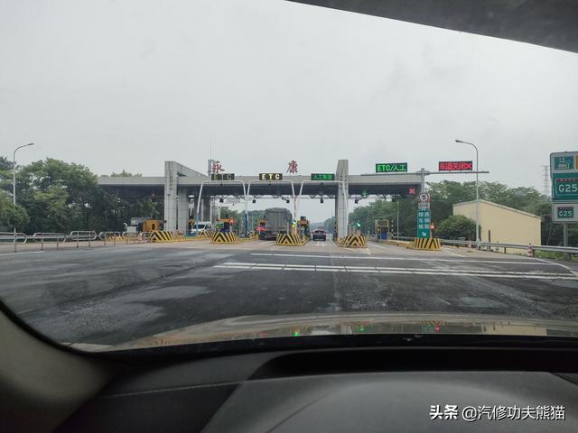 小伙淘了台二手奥迪Q5，不光烧机油还到处漏油，一次修复秒变新机