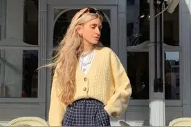 今冬"云朵裤"火了！比打底裤显瘦，比阔腿裤颜值高，穿上不想脱图片