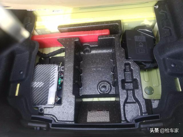 30万买台雪佛兰科迈罗Camaro，成年后终于买了自己心爱的玩具~