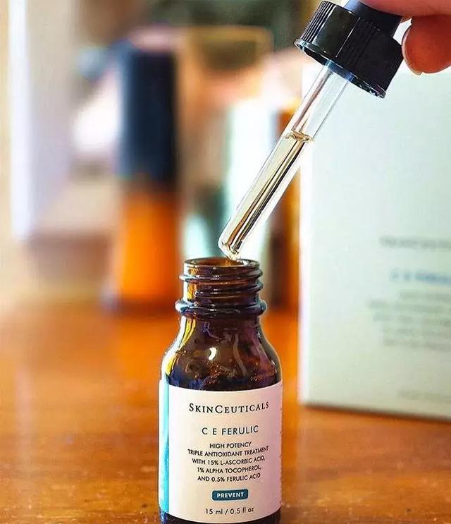 搭配身体乳用的刷子
