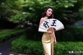 会写书法，会踹车门，能当销冠，山东美女说车网红“学好姐姐”图片