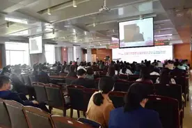 第十六届乳腺甲状腺疾病东湖高峰论坛暨乳腺癌腋窝淋巴结功能性清扫全国培训班在中南医院举办图片
