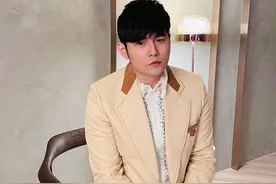 周杰伦新歌MV前奏，仅25秒获赞100多万，感觉又回到了20年前图片