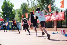 看！新生田径运动会超燃！超赞！图片