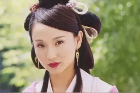 坎坷的孔琳：和耿乐同居七年遭抛弃，如今51岁还在谈恋爱没结婚图片
