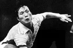 羽球上古大神之栾劲：不是天王的天王，杀球天下第一图片