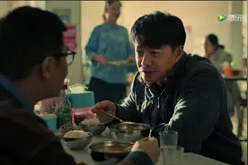 《双探》段奕宏骑二八杠上下班引争议，来听听老北京人怎么说图片