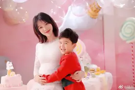 陆川官宣二胎得女，感慨妻子辛苦：孩子出生前三天还在上配音班图片