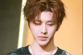 离谱的内地咖位榜：华晨宇蔡徐坤成二线男星，高圆圆李沁不配一线图片